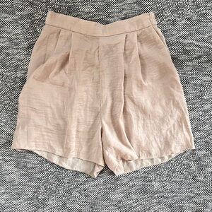 H&M light pink shorts